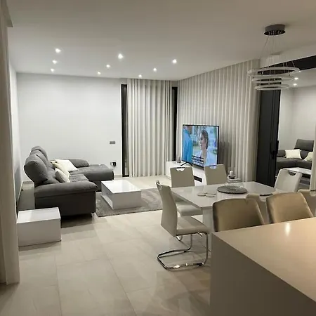 Сasa de vacaciones Luksus I